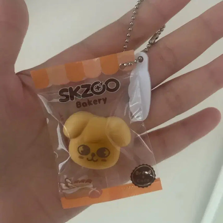 [BUNJANG] Stray Kids Bakery Gacha Perfit / 스키즈 스키주 일본 베이커리 빵 가챠 퍼핌