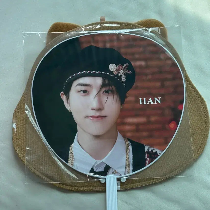 [BUNJANG] Stray Kids Han Jisung HanQuokka Japan Uchiwa Set / 스트레이키즈 스키즈 스키주 일본 우치와 한 한지성 한쿼카 세트 양도