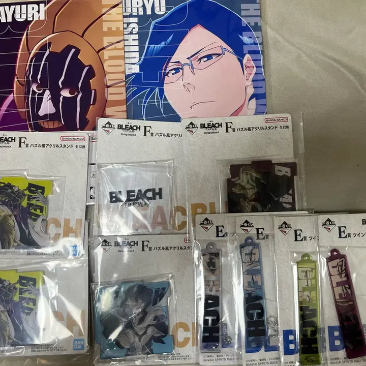 [BUNJANG] Bleach F Prize Acrylic &amp; E Prize Keychain Bundle Set / 블리치 f상 로고 아크릴 및 e상 키링 제일복권 하위상 일괄