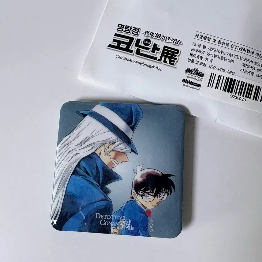 [BUNJANG] Detective Conan 30th Anniversary Exhibition Badge Gin (Black Organization) / 코난 연재 30주년 전시회 캔뱃지 5cm 정사각 검은조직 진 (2024)
