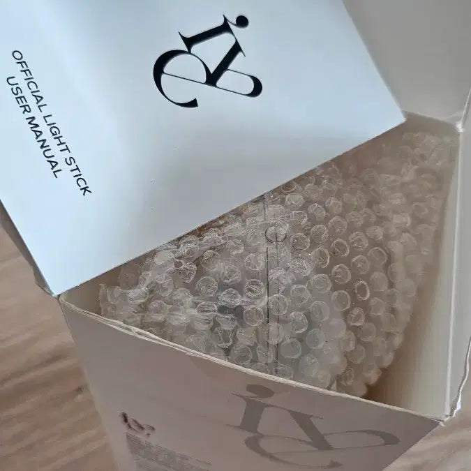 [BUNJANG] IVE Ver.1 Lightstick / 아이브 응원봉 구버전 Ver.1