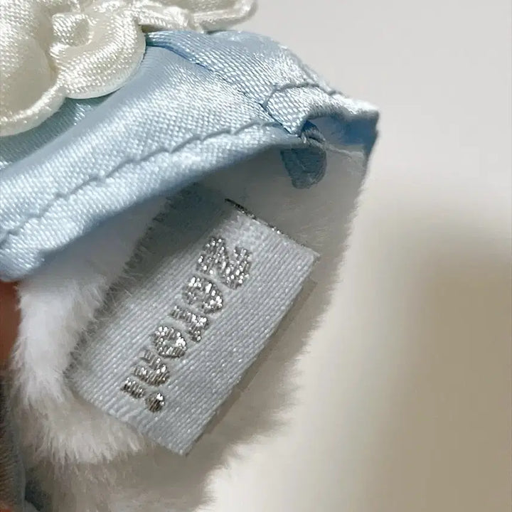 [BUNJANG] ZEROBASEONE Sung Hanbin Angel Binini Plush / 성한빈 천사 엔젤 비니니 제로니 제베원 인형