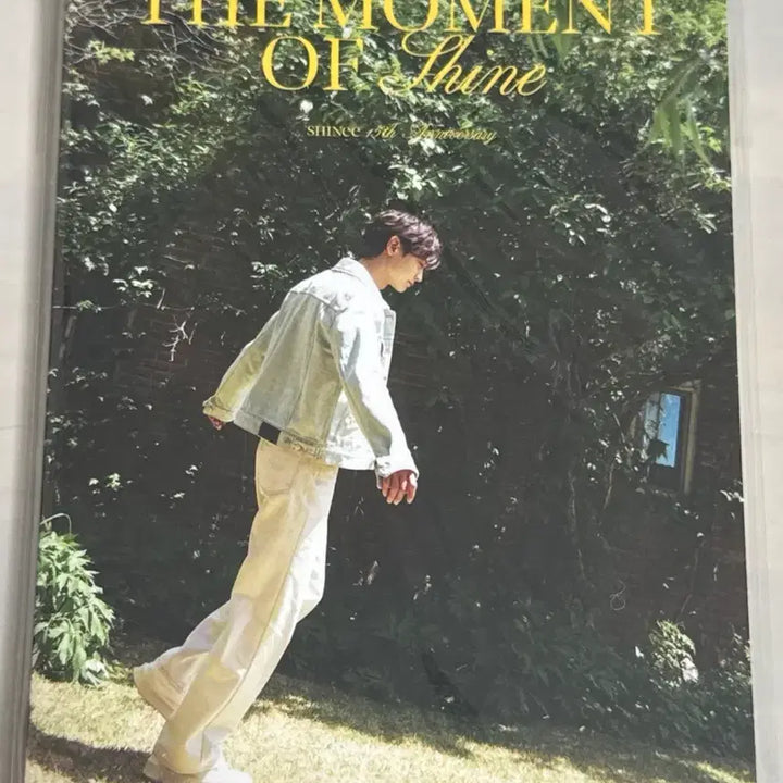 [BUNJANG] SHINee Minho 15th Anniversary The Moment of Shine Postcard Book / 샤이니 민호 15주년 전시 더모먼트오브샤인 엽서북
