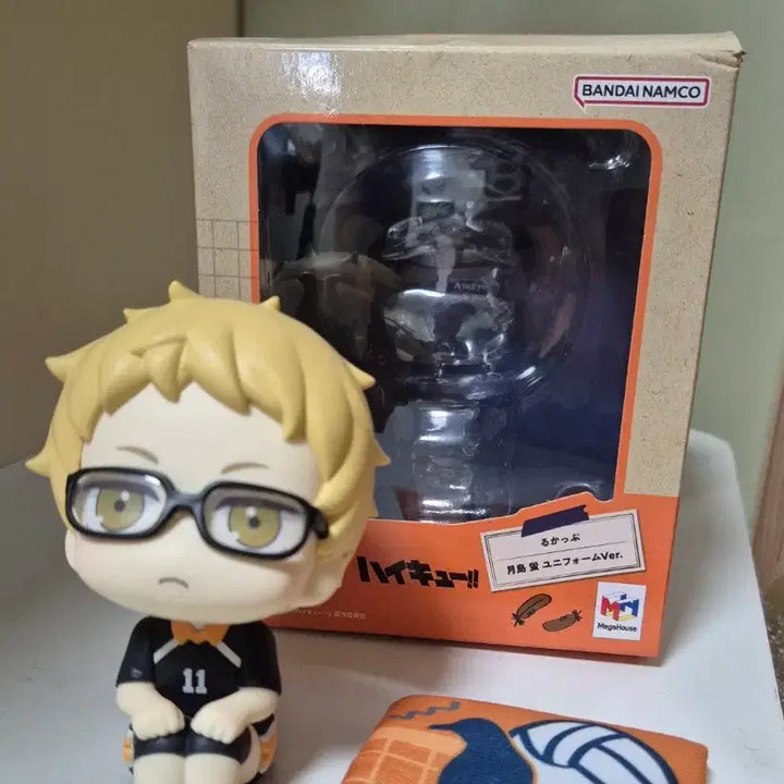 [BUNJANG] Tsukishima Kei Sportswear Look-Up Cushion Set / 츠키시마 피규어 운동복 룩업 방석 포함