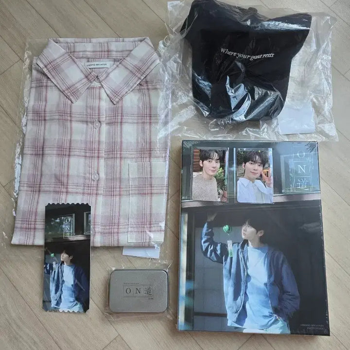 [BUNJANG] Hwang Min Hyun Photo Exhibition &