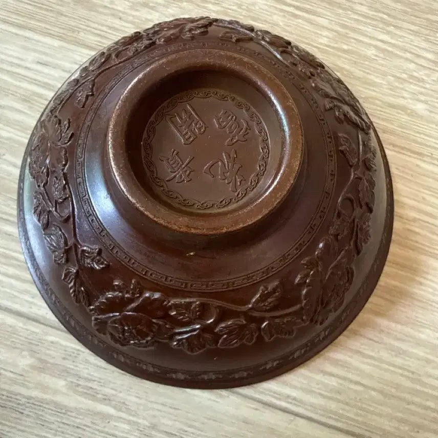 [BUNJANG] Vintage Lacquerware Bowl with Floral Motif / 빈티지 옻칠 문양 볼