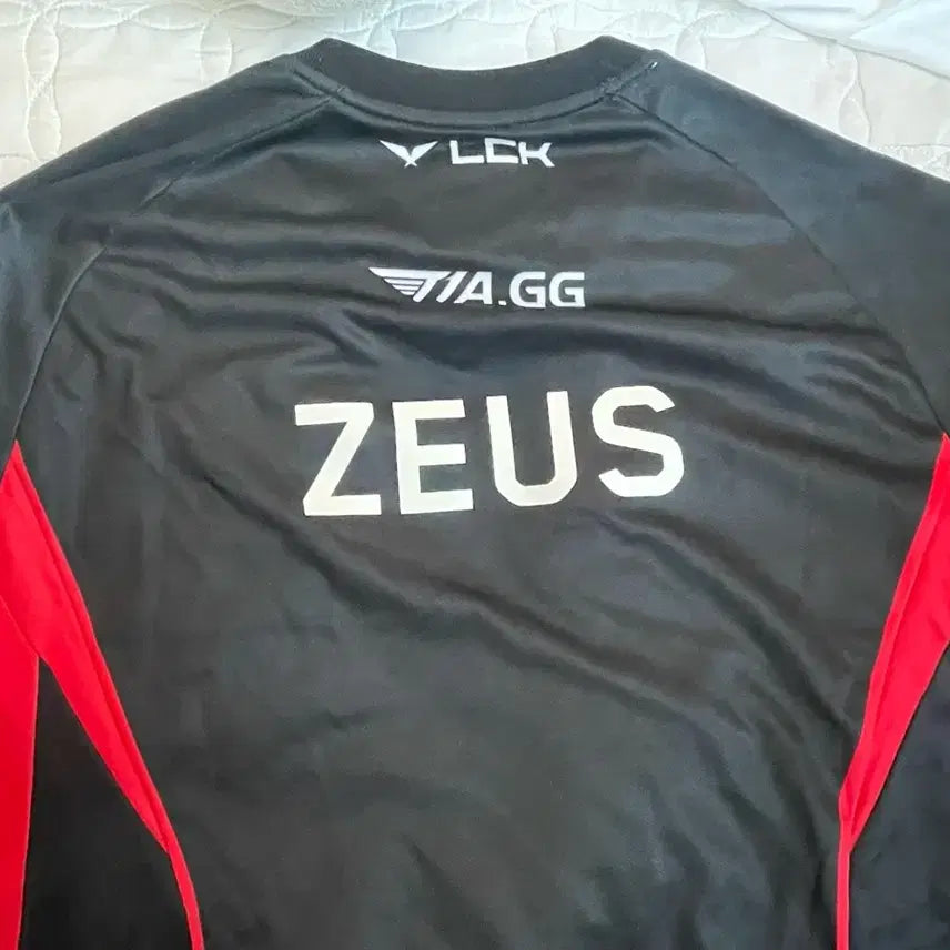 [BUNJANG] T1 Zeus 2024 Spring Esports Jersey - Size M / LCK 제우스 ZEUS 24 스프링 유니폼 M