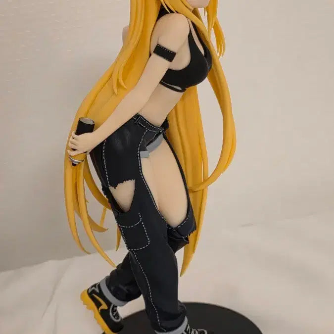[BUNJANG] To Love Ru Darkness Yami 1.5 Figure / 투러브 트러블 금빛어둠 야미 피규어