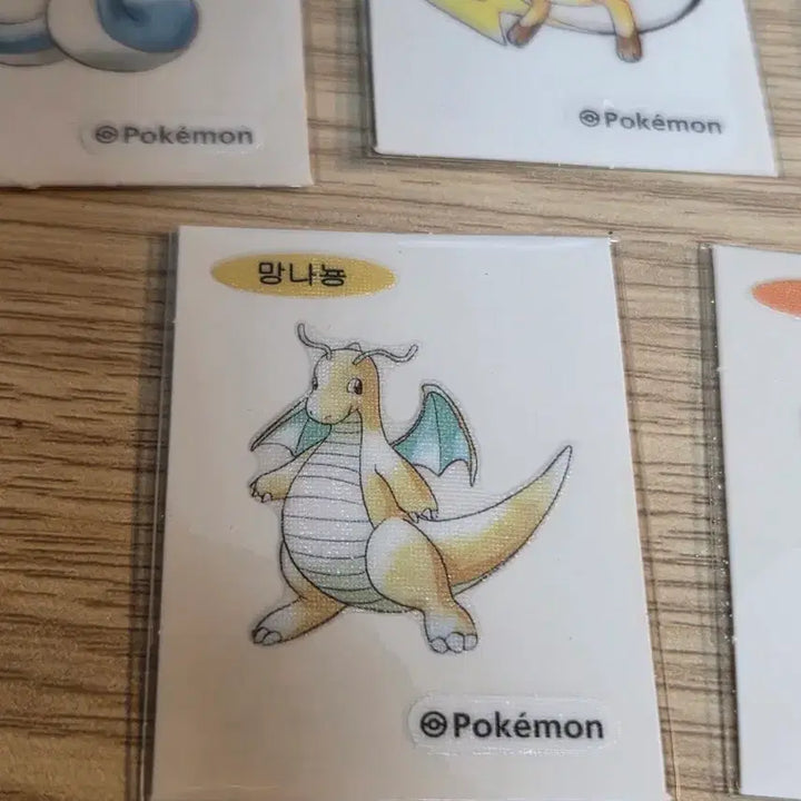 [BUNJANG] Pokemon Artwork Ttibsseal Sticker / 포켓몬 아트워크 띠부씰 팝니다(일부 이염)
