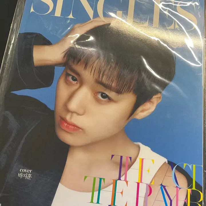 [BUNJANG] Park Ji Hoon Singles Japan Magazine Poster Card / 박지훈 싱글즈 재팬 일본 잡지 양도 판매 포스터 카드