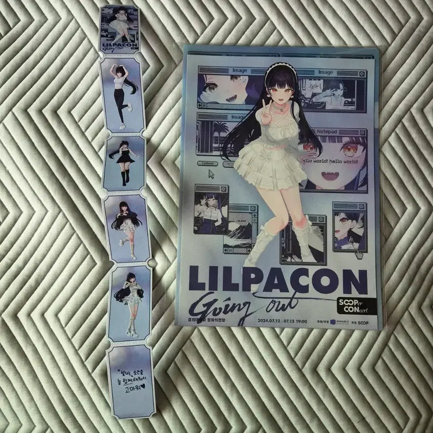 [BUNJANG] IRLPA (Isabelle) Concert Poster, Megabox Mania Ticket Bundle Set / (택포 10) 이세계아이돌 릴파 콘서트 포스터, 메가박스 특전 매니아 티켓 일괄