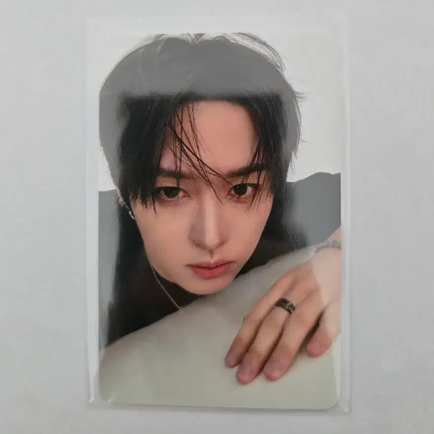 [BUNJANG] Stray Kids Discomfort &amp; That Popup Lucky Draw Photocard Lee Know / 스키즈 디스앤댓 팝업 3만원 구매 특전 포카 리노