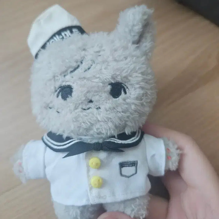 [BUNJANG] G)I-DLE Minnie Mini Doll (Shuhua) / 슈화 미니들 인형 양도합니다 여자아이들 아이들 인형 미니들 소연 민니 미연 우기 슈화