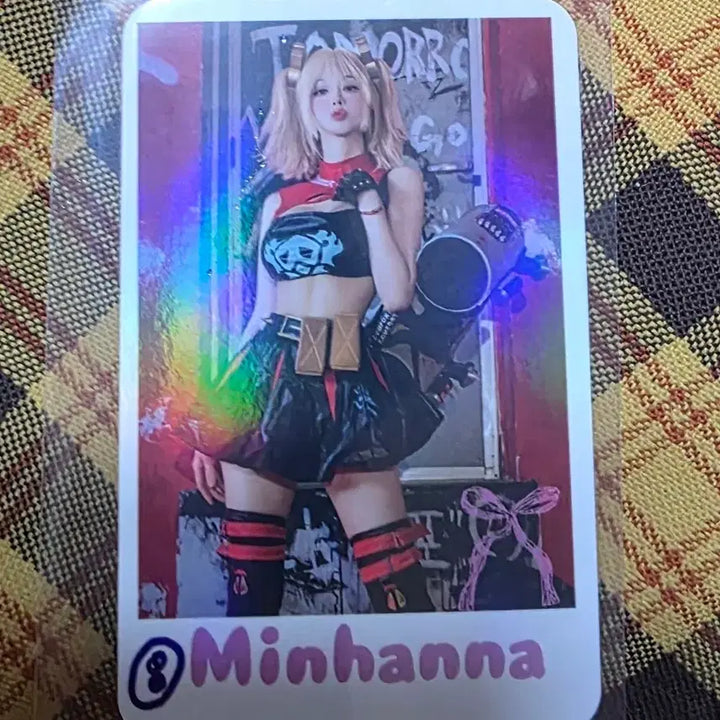[BUNJANG] Min Hanna Racing Model Signed Kiss Photocard / 레이싱모델 민한나 kiss 포토카드