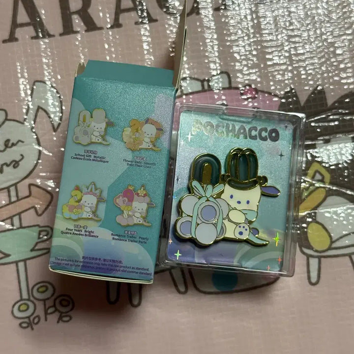 [BUNJANG] Sanrio Pochacco Exclusive Badge / 산리오 중판 정품 포챠코 뱃지