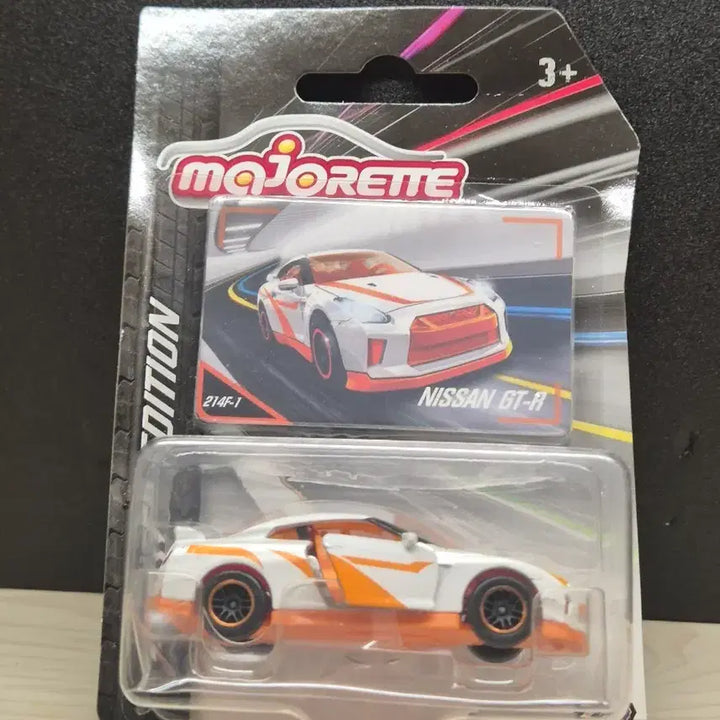 [BUNJANG] Majorette Nissan GT-R R35 White/Orange Collection Diecast / 마조렛 닛산 GT-R r35 흰색/주황색 컬렉션 다이캐스트