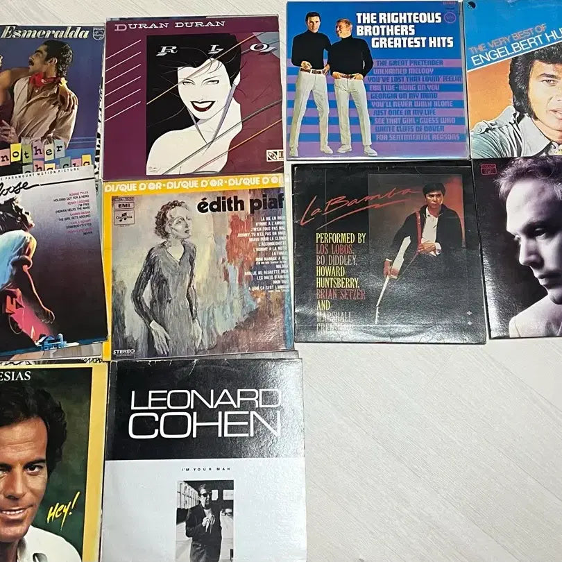 [BUNJANG] Collection of 22 International LP Records / 해외 LP 22장 판매합니다.