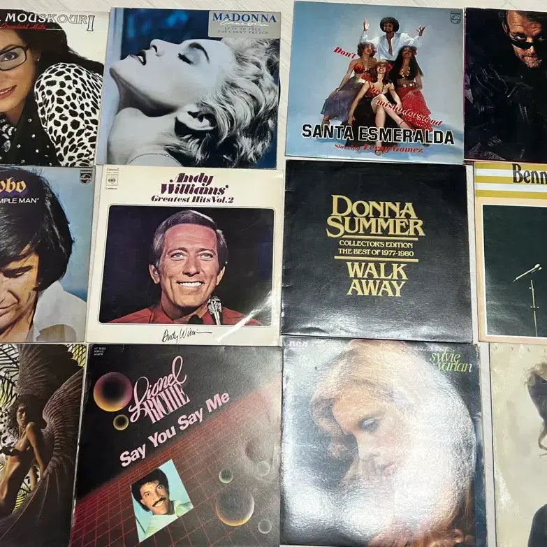 [BUNJANG] Collection of 22 International LP Records / 해외 LP 22장 판매합니다.