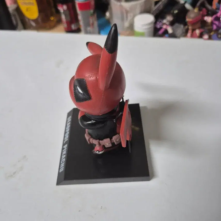 [BUNJANG] Deadpool Pikachu Figure / 데드플 피카츄 피규어