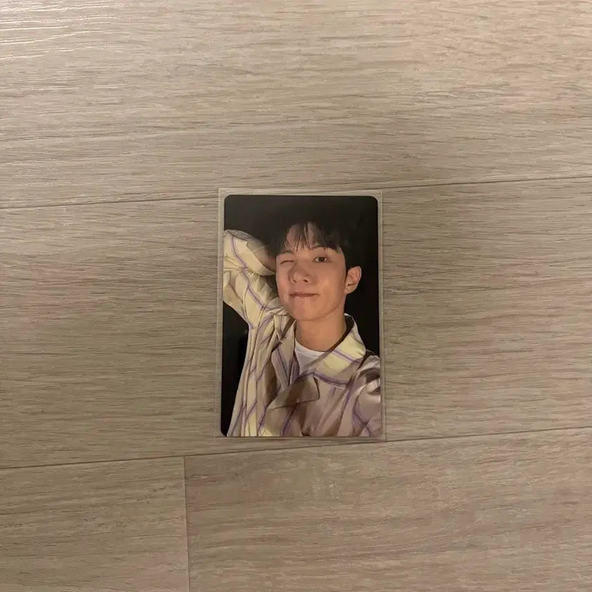 [BUNJANG] NEZFLY NGIA 5th Gen Kit + Hwe Seung Photocard / (미개봉 풀구성) 엔플라잉 엔피아 5기 키트+회승 포카