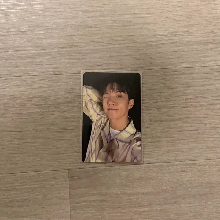 [BUNJANG] NEZFLY NGIA 5th Gen Kit + Hwe Seung Photocard / (미개봉 풀구성) 엔플라잉 엔피아 5기 키트+회승 포카