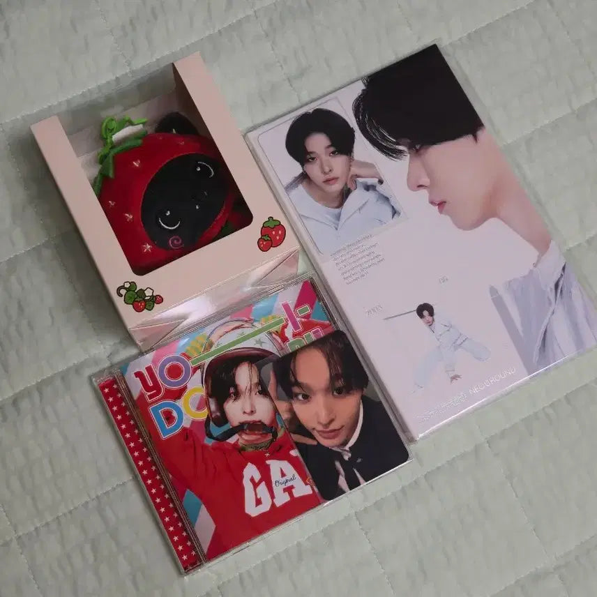 [BUNJANG] NCT WISH Riku Strawberry Bakery Keychain Bundle Set / NCT WISH 위시 딸기 베이커리 리쿠 딸기 키링 쿠리 일괄