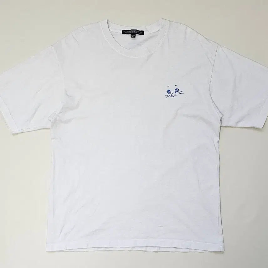 [BUNJANG] NewJeans Logo White Short Sleeve T-Shirt / 뉴진스 티셔츠 화이트