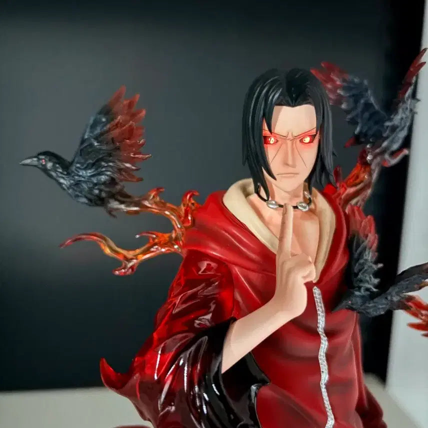 [BUNJANG] Naruto Uchiha Itachi LED Resin Figure (Recast) / [급처] LED 나루토 우치하 이타치 레진 피규어 (복각)
