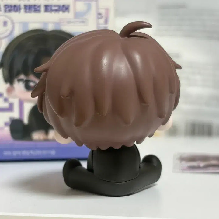 [BUNJANG] Ghost Story Office Slacker All-Seated Figure Baek Sa-heon / 괴담출근 모두앉아 피규어 백사헌