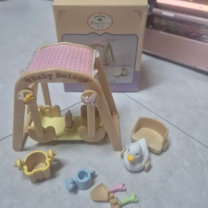 [BUNJANG] Sylvanian Families Old Baby Swing Set / 실바니안 올드 아기 그네 세트