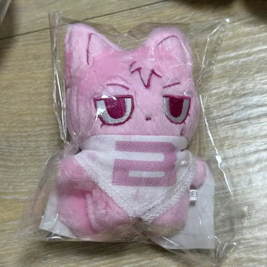 [BUNJANG] G-Dragon "Nyanggoni" Doll (Sealed) / (미개봉)지디 지드래곤 인형 냥고니