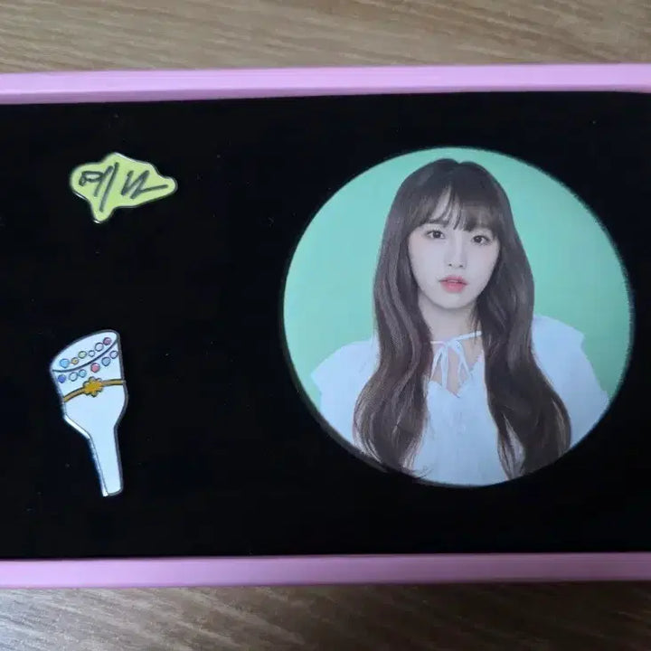 [BUNJANG] IZ*ONE Choi Yena Badge Set (First Concert &
