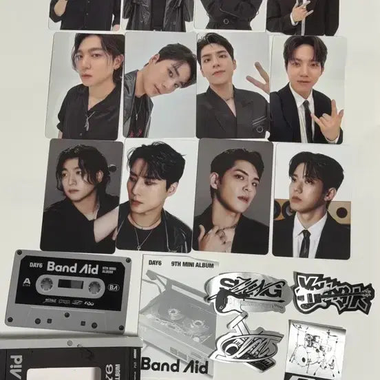[BUNJANG] DAY6 Band Aid Lucky Draw Version Platform Album Photocard Set / 데이식스 밴드에이드 네모반 풀구성 락버전 플랫폼 데이식스 앨범 데이식스 포카