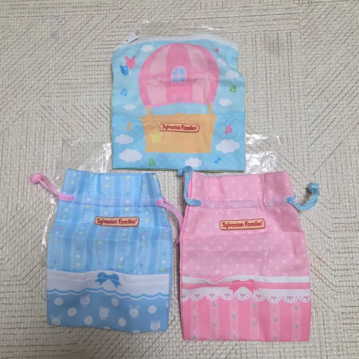 [BUNJANG] Sylvanian Families Gacha Pouch Bundle Set - 3 Types (New) / 일괄)실바니안 가챠 파우치 3종 새상품