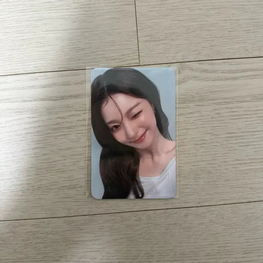 [BUNJANG] fromis_9 Doctor G Lee Nagyung Photocard / 프로미스나인 닥터지 이나경 포카