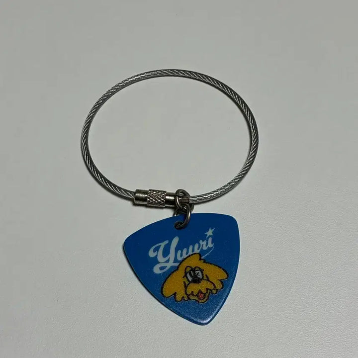 [BUNJANG] Yuurin Pik Keychain / 유우리 내한 피크 키링