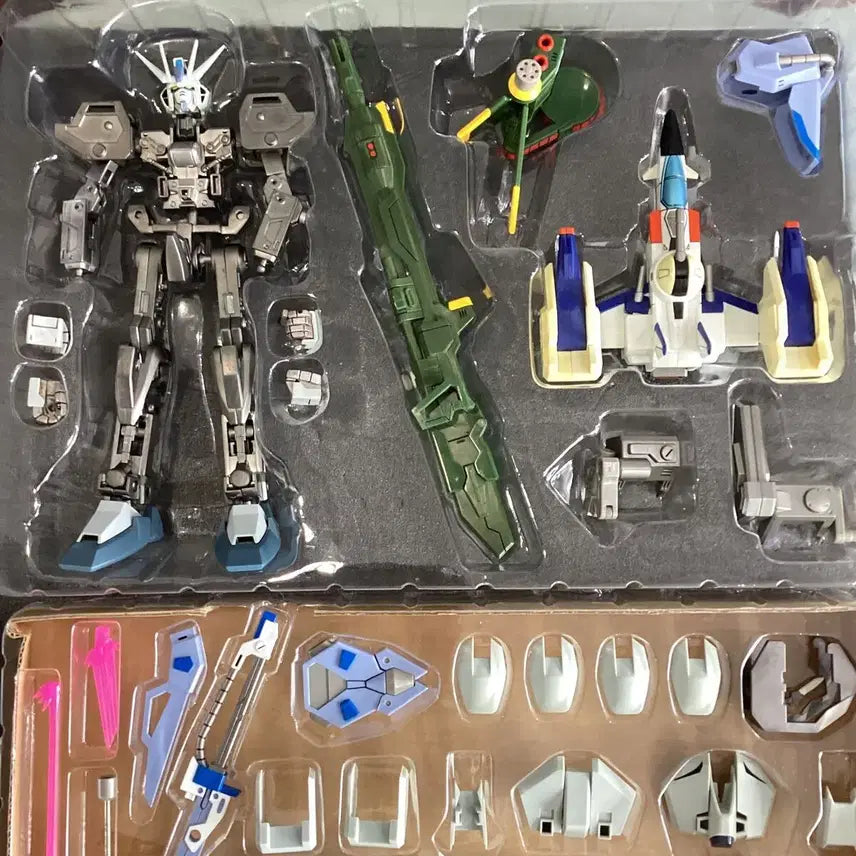 [BUNJANG] Bandai Chogokin Mobile Suit Gundam Sword &amp; Launcher Strike Gundam / -반다이 초합금 기동전사건담 소드&amp;런처 스트라이크 건담 상태좋은 중고제품 팝니다.