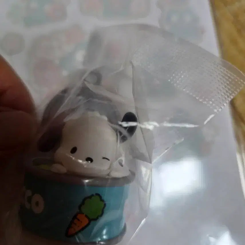 [BUNJANG] Pochacco Can Figure Keychain / 포차코 캔 피규어