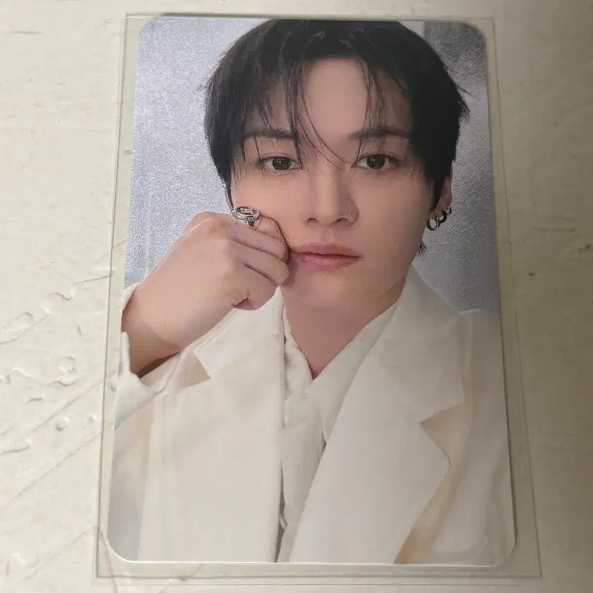 [BUNJANG] Stray Kids SKZ Run It Online Concert POB Lee Know Photocard / 스트레이키즈 스키즈 run it 런잇 콘서트 온라인 4만원 엠디 특전 포카 리노