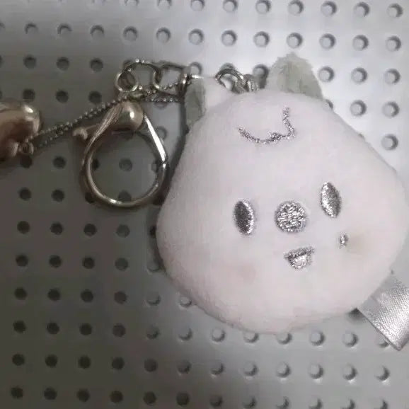 [BUNJANG] Stray Kids Han Hankwoka Silver Keyring / 스트레이키즈 한 한쿼카 실버 키링