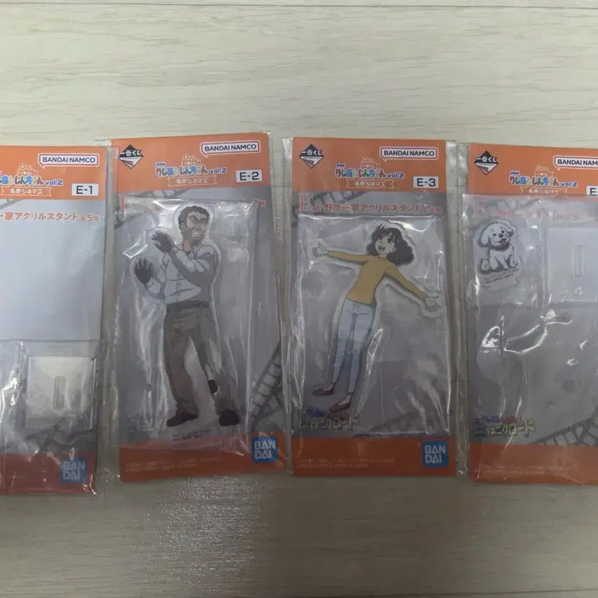 [BUNJANG] Crayon Shin-chan Cinemas Acrylic Stand Set (4 Types, Sealed) / 미개봉) 짱구 시네마즈 E상 아크릴스탠드 4종 일괄