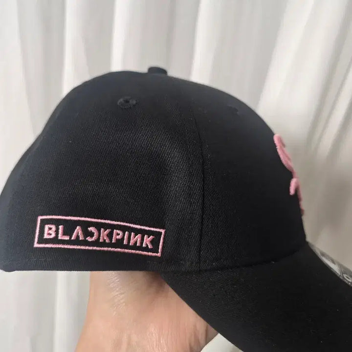 [BUNJANG] New Era x BLACKPINK x MLB LA Dodgers Unstructured Ball Cap - Black / 뉴에라 x 블랙핑크 x MLB 블랙 볼캡 모자