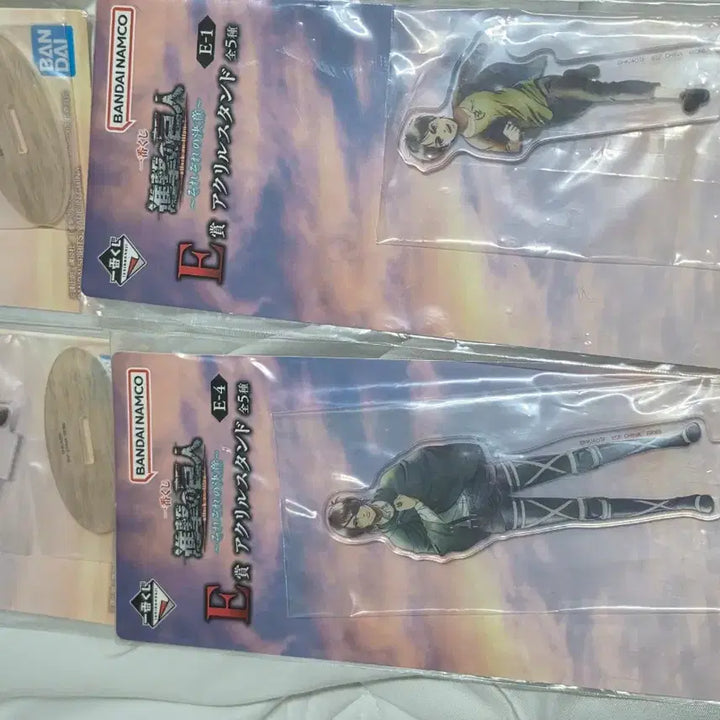 [BUNJANG] Attack on Titan Ichiban Kuji Acrylic Stands Set (4 types) / [미개봉] 진격의 거인 진격거 e상 아크릴 4종 일괄 리바이 엘빈 한지 에렌