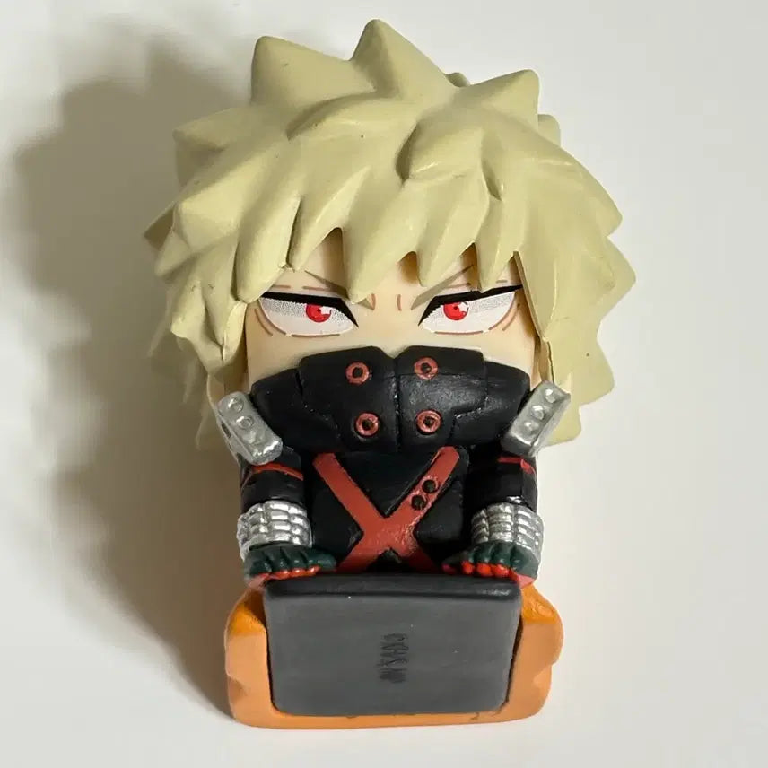 [BUNJANG] My Hero Academia Bakugo Onemutan Figure / 히로아카 바쿠고 오네무탄