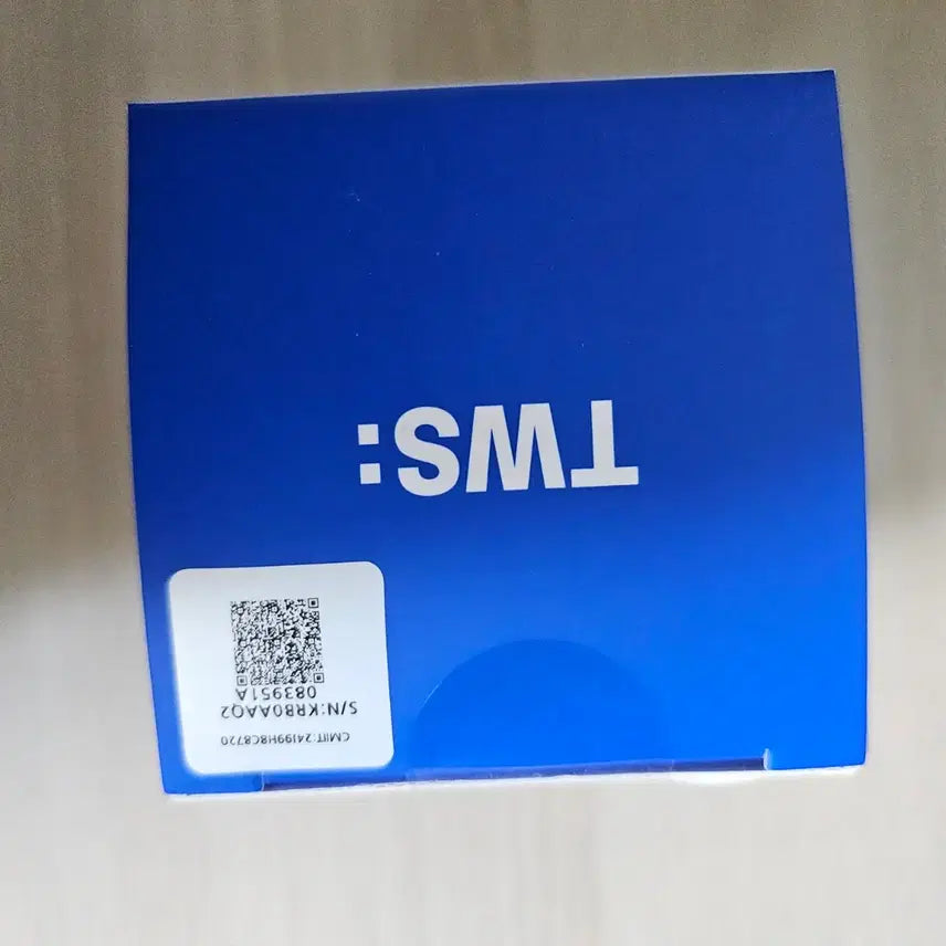 [BUNJANG] TWS Official Light Stick (Sealed) / 투어스 응원봉 (미개봉)