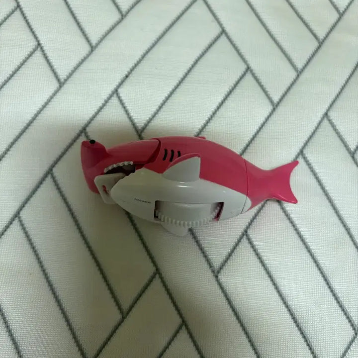 [BUNJANG] Japanese Gacha Shark Tape Measure / 일본 가챠 상어 줄자