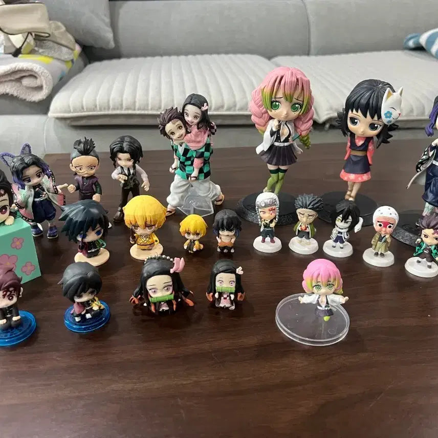 [BUNJANG] Demon Slayer Q Posket Hikage Gacha Figure Set / 귀멸의칼날 피규어 팔버스 가챠 큐스포켓 힛카게 세트