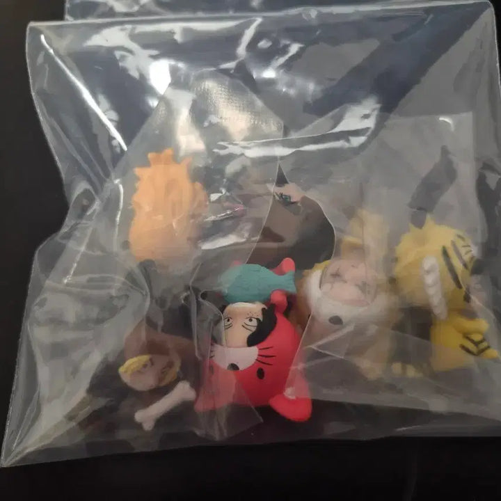 [BUNJANG] Nyanpiece &amp; Mongpiece Classic Gacha Figures (6 Types) / 냥피스 멍피스 고전 가챠 (6종)