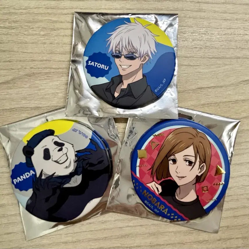 [BUNJANG] Jujutsu Kaisen Holiday Ver. Can Badge / 주술회전 캔뱃지 홀리데이ver