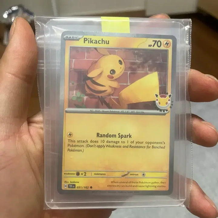 [BUNJANG] Pokemon TCG Pikachu Temporal Forces Bundle Set (30th Anniversary English Edition) / 5장 일괄 포켓몬카드 TCG카드 피카츄 C 템포럴 포시스 북미 30주년 기념 (영문판)